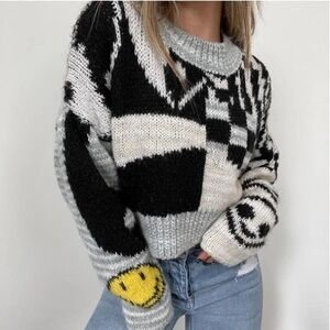 Urban Outfitters Black and Gray Patterned Sweater XS